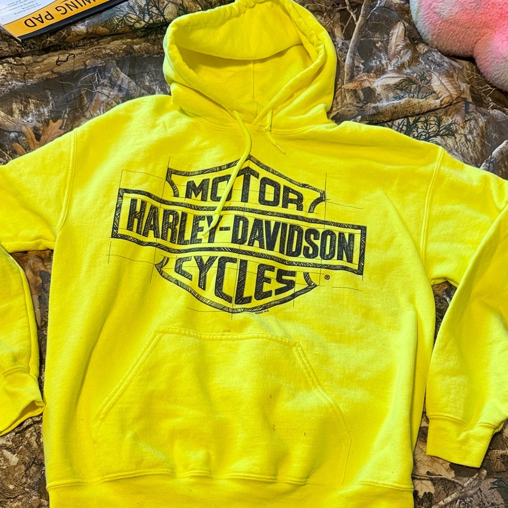 Harley-Davidson Neon Yellow Sweatshirt
